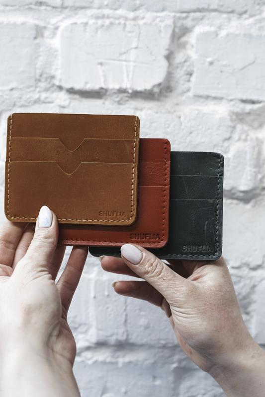 Leather cash and cards holder
