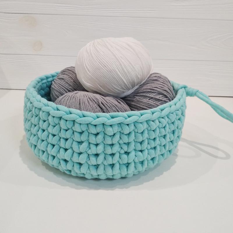 Large knitted basket, 1 piece 5371 from White owl with donate to u24