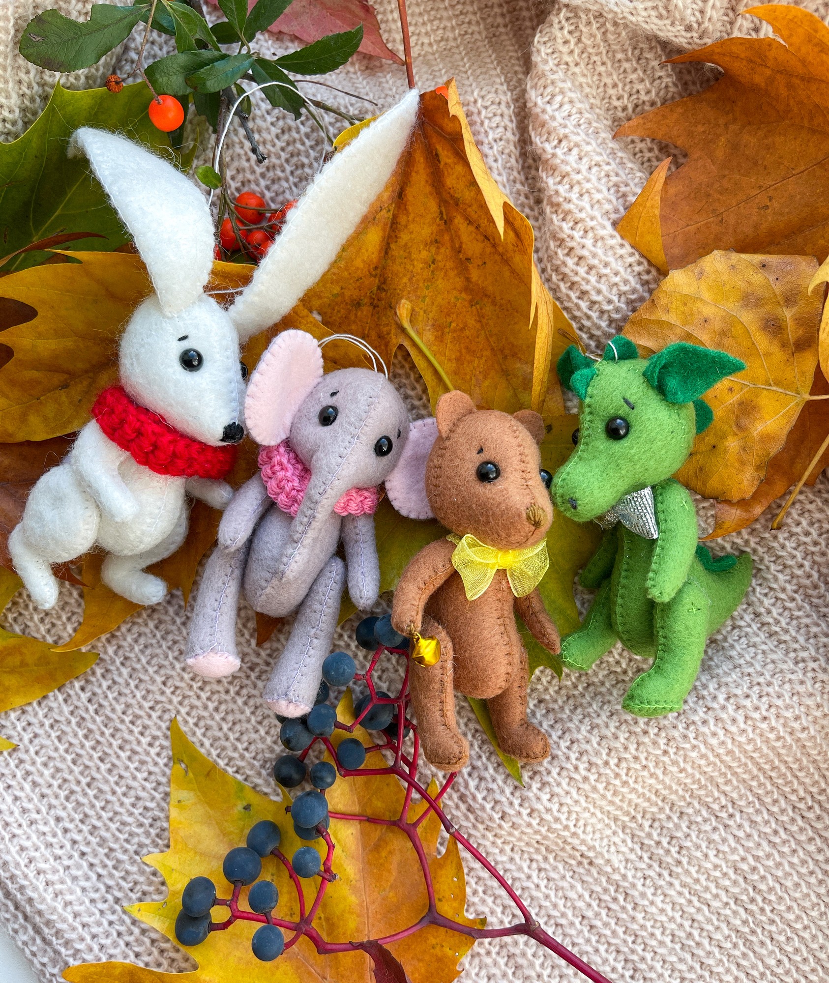 Christmas ornaments set of 4 43036 from WoollyFox with donate to u24