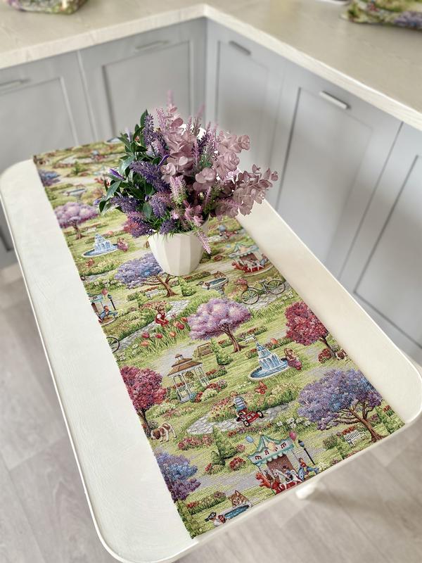 Tapestry table runner limaso 45x140 cm.