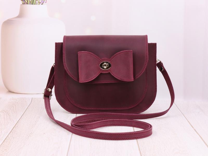 Leather women shoulder casual bag for iphone 14/personalized handmade crossbody small half round bag