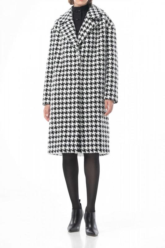 Free-cut black and white houndstooth coat 500203 aLOT