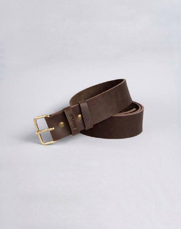 Leather belt with buckle for men