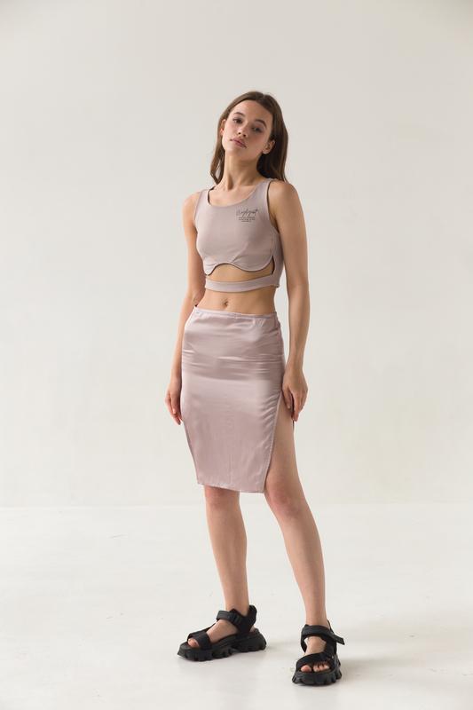 Silk skirt with cuts