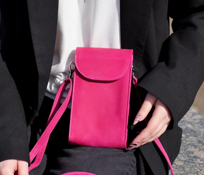 Womens small leather shoulder bag for iphone 14/ Pink elegant bag/ 1002