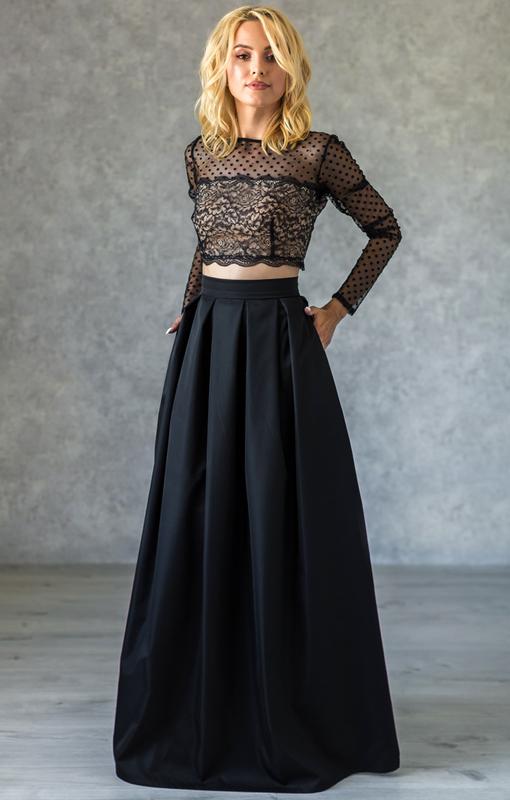 Elegant A-line skirt with pleats and pockets | Black