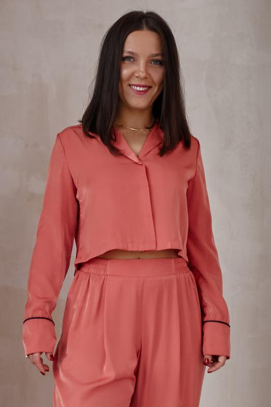 Crop-top shirt and wide leg shorts lounge set. Staple pajama set in beautiful coral color.