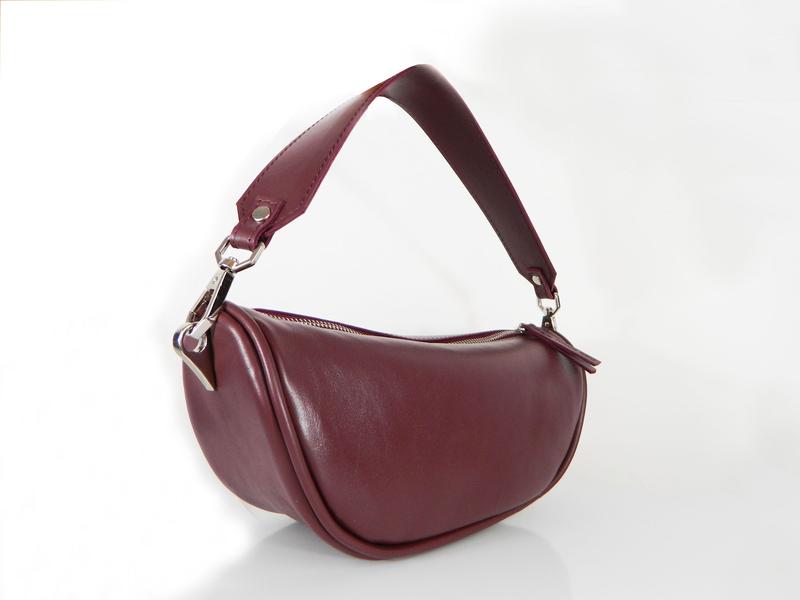 Leather bag    " Fetta "