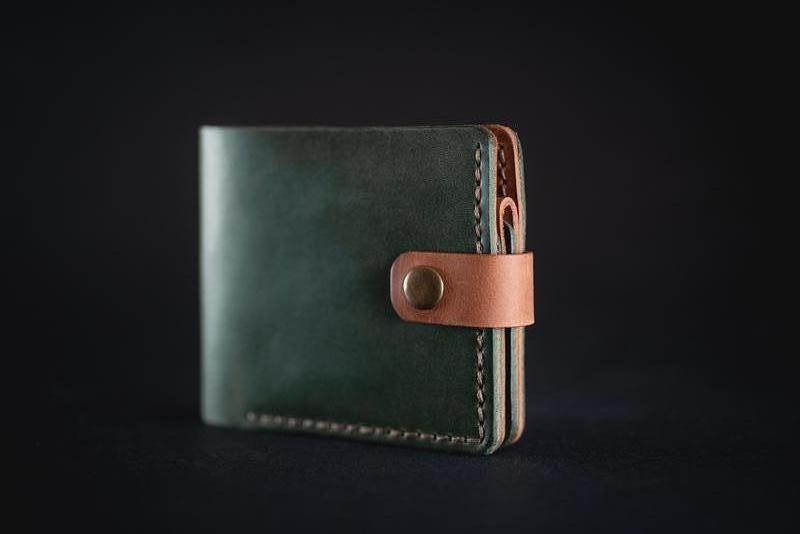 Unique wallet, Leather wallet, Mini wallet for men, Green men's wallet, Personalized wallet