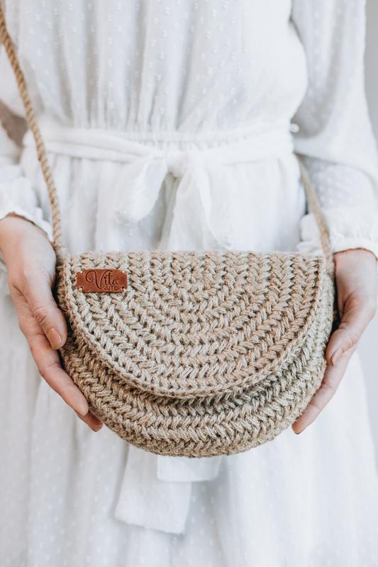 Handmade clutch made from eco-friendly jute