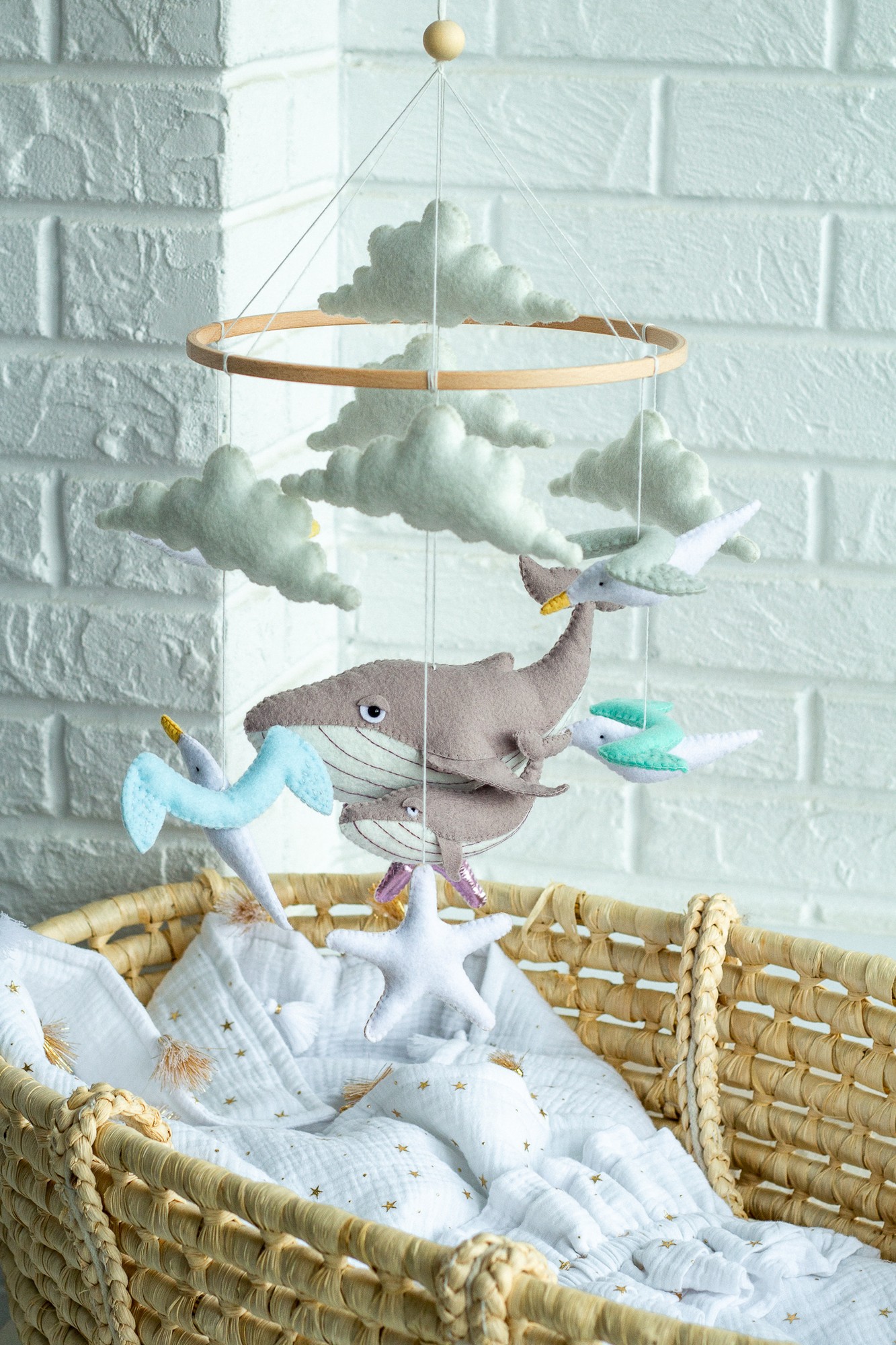 Musical baby mobile with bracket, baby mobile "whale" 32840 from