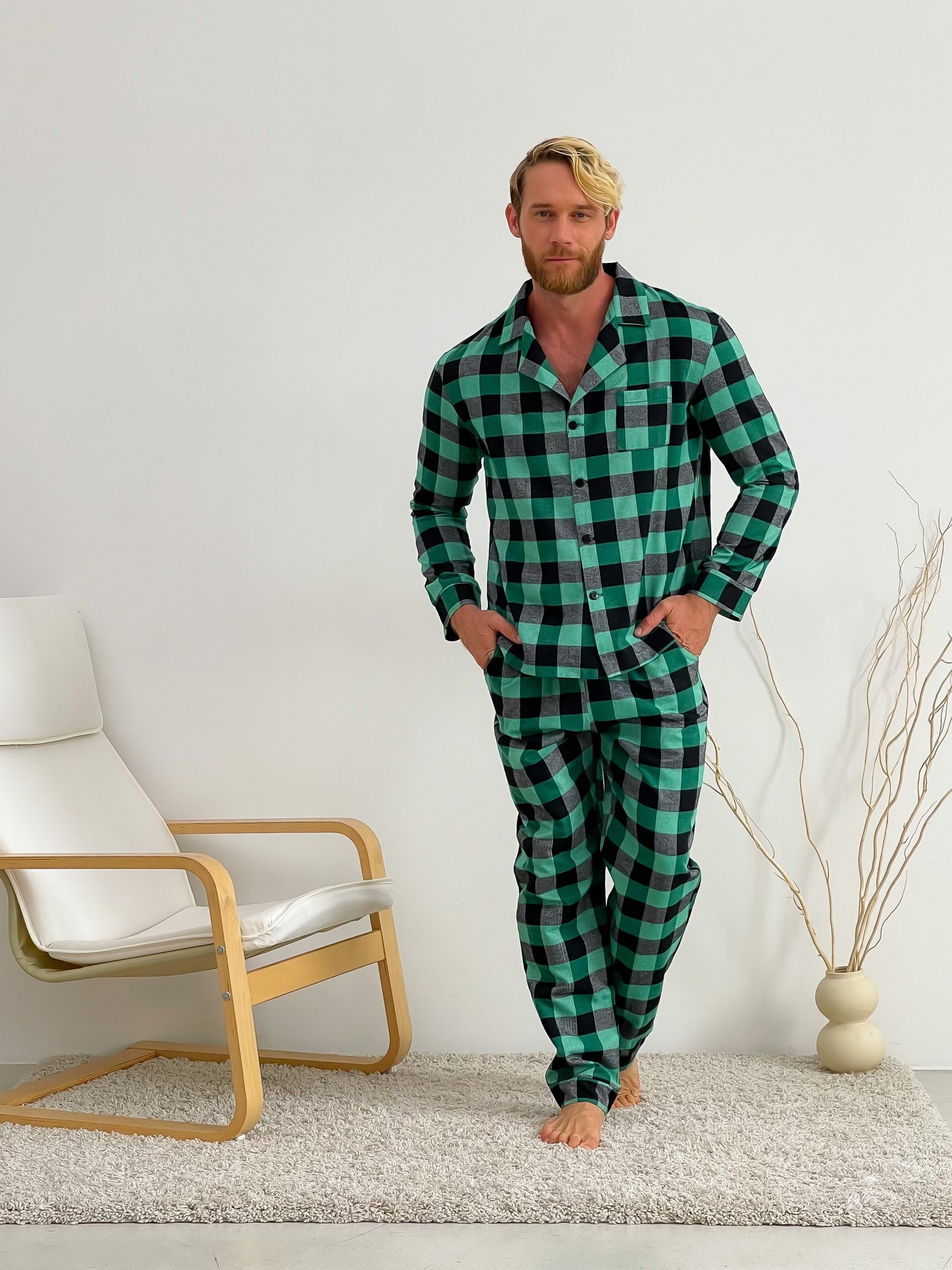 Pajamas for men's home suit COZY made of flannel (pants + shirt) cage green/black F201P