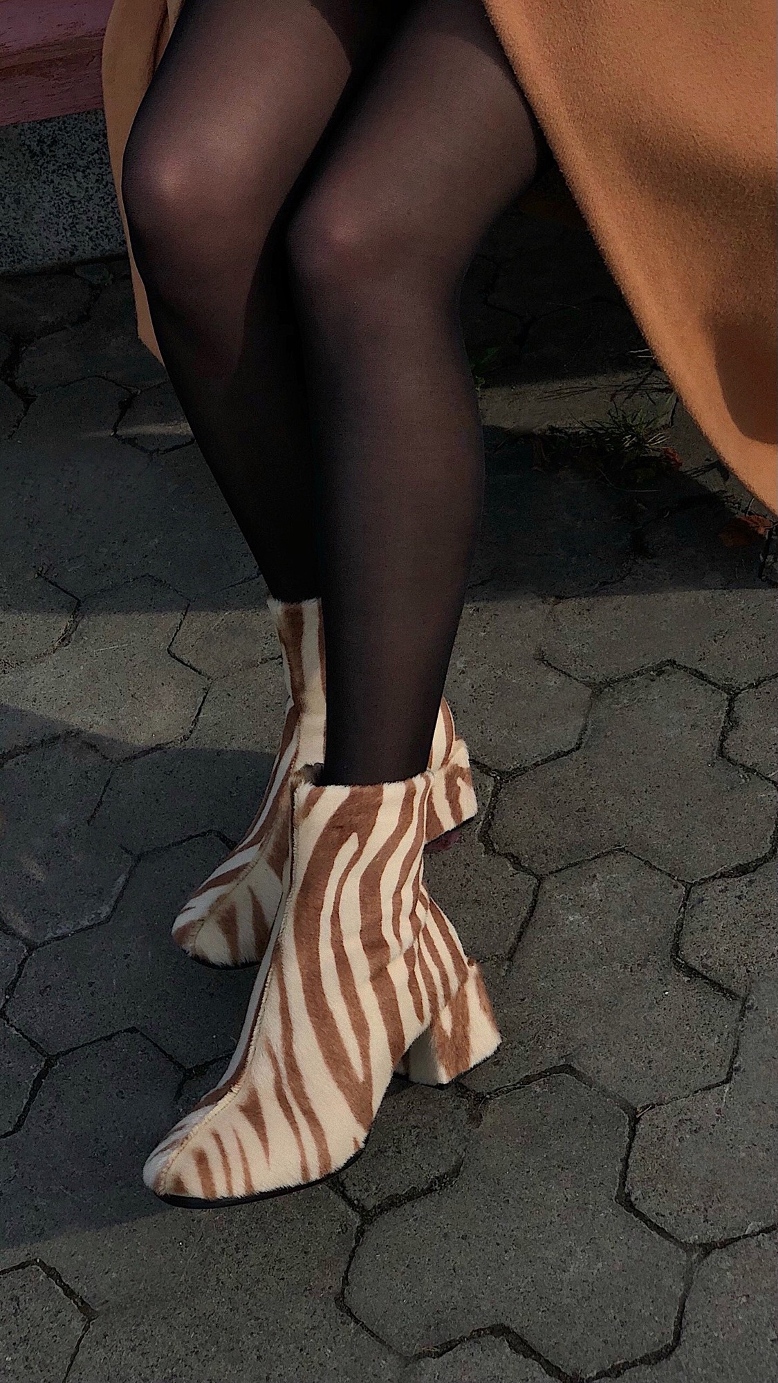 Demi-season ankle boots