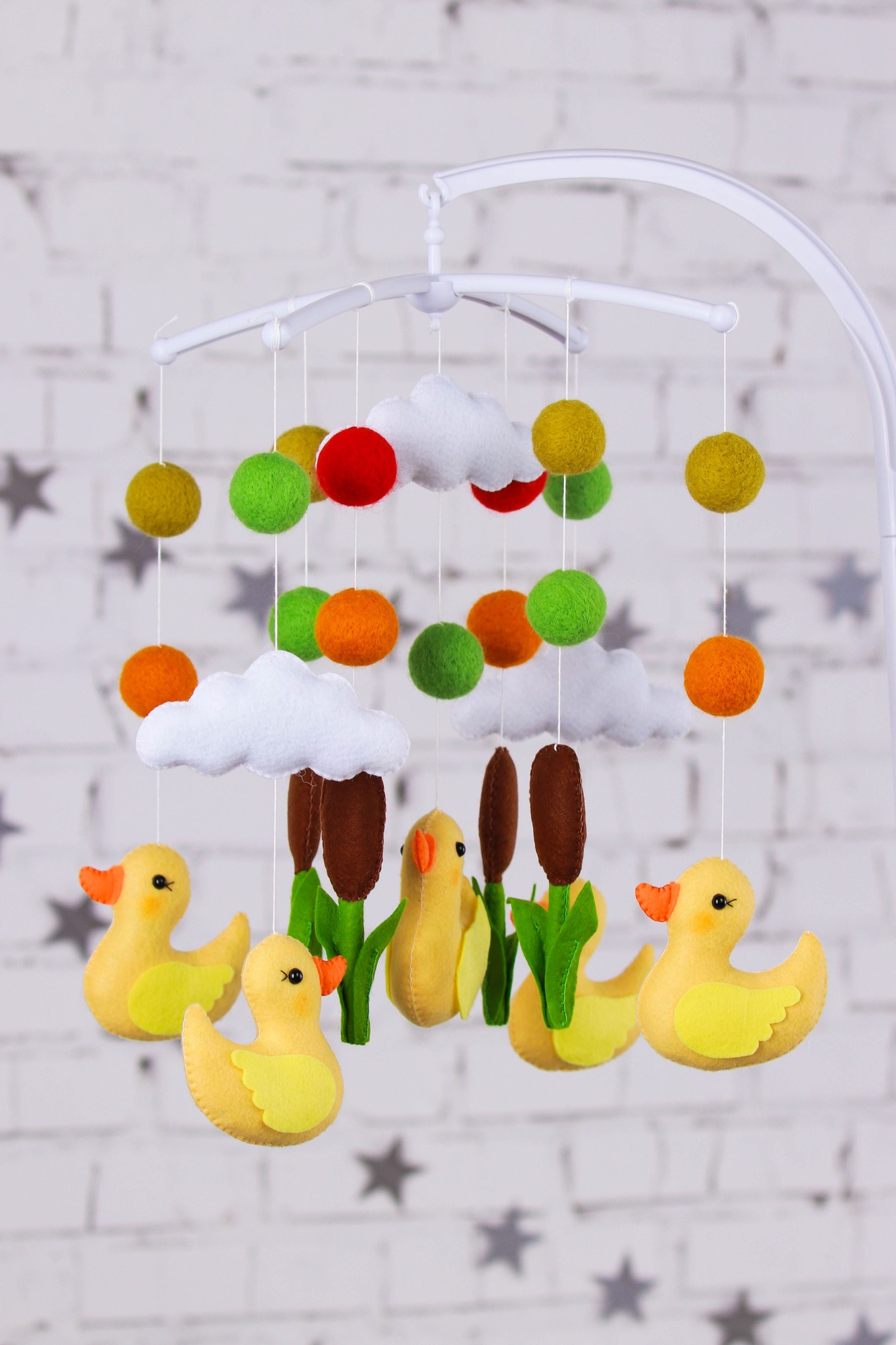 Musical baby mobile with bracket, Baby mobile "Yellow ducks"