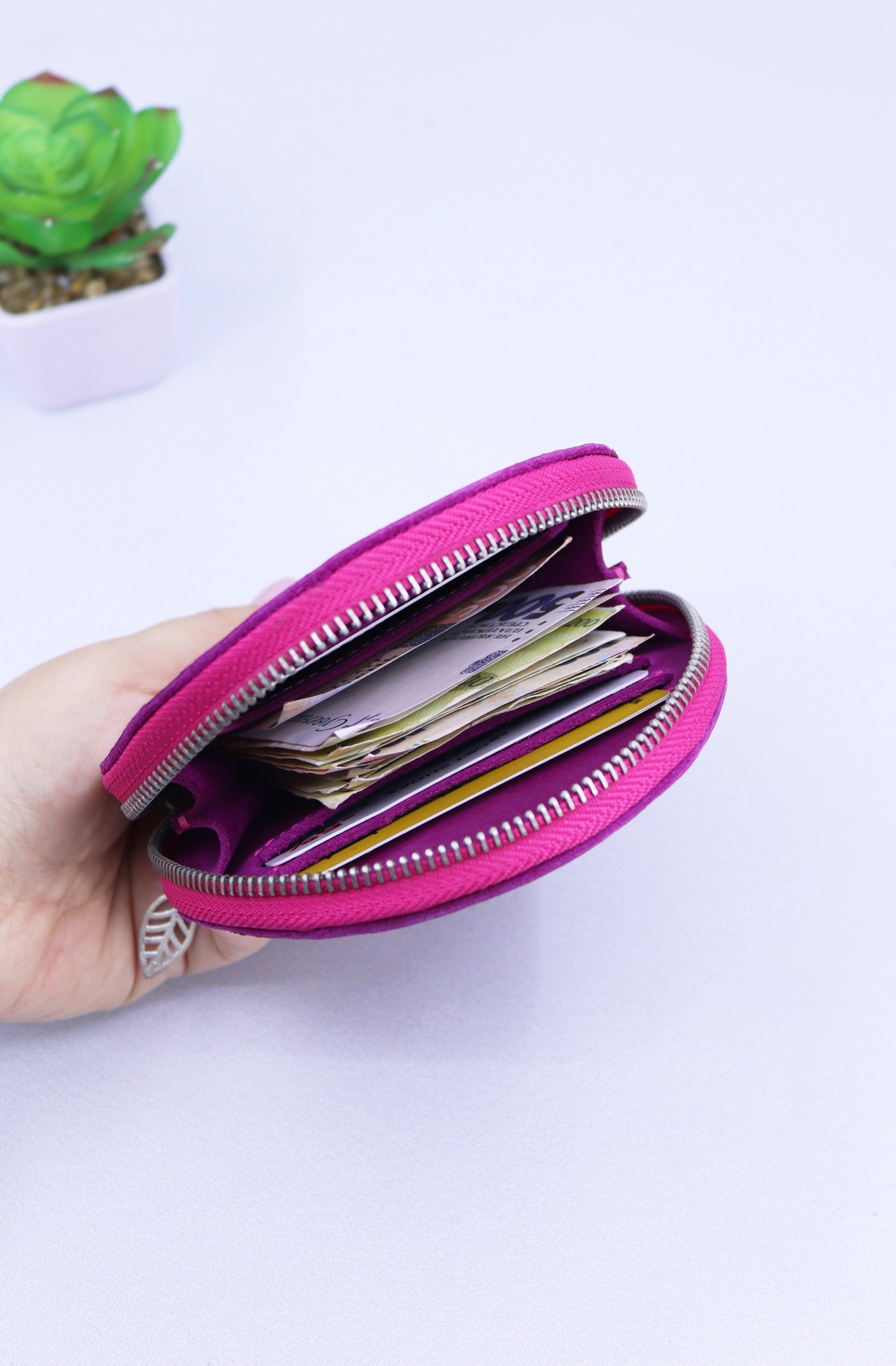 Leather small women's round zipper wallet with hand strap/ pink  (Strutinski-Leather) за 990 UAH.